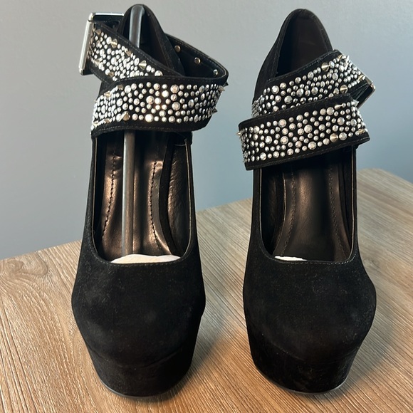 Scene by Shoedazzle Black Studded Platform Buckle Heels - Picture 5 of 8